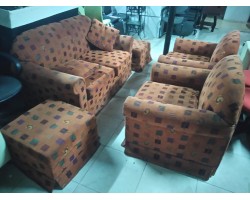 Thanh Lý Bộ Sofa Gia Đình Bọc Vải Cũ